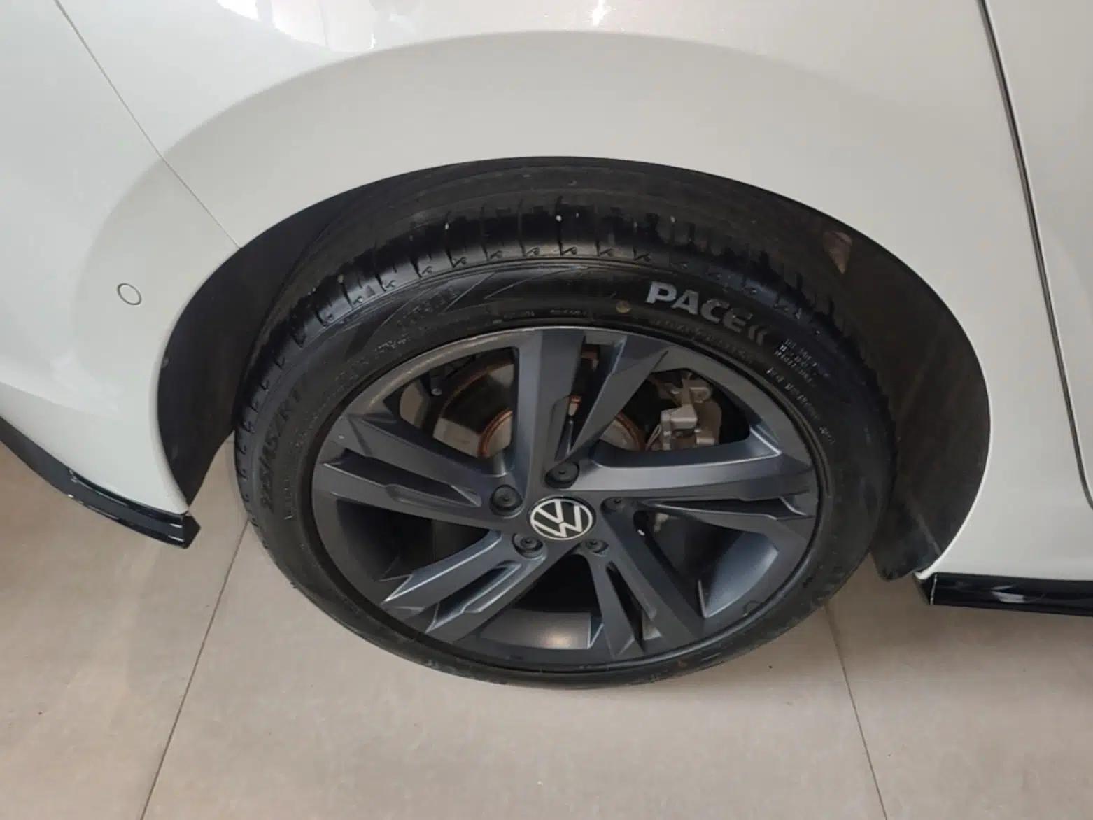 Volkswagen Golf 2021 280TSI DSG R-Line — миниатюра 16