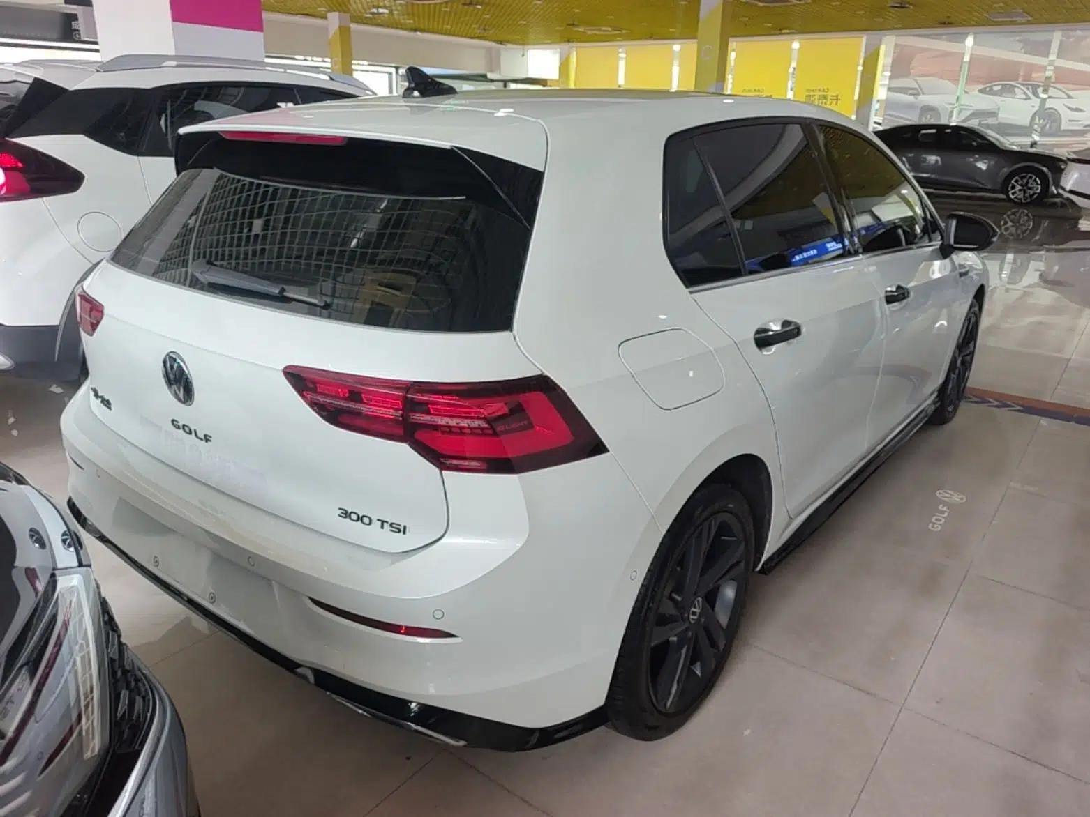 Volkswagen Golf 2021 280TSI DSG R-Line — миниатюра 6