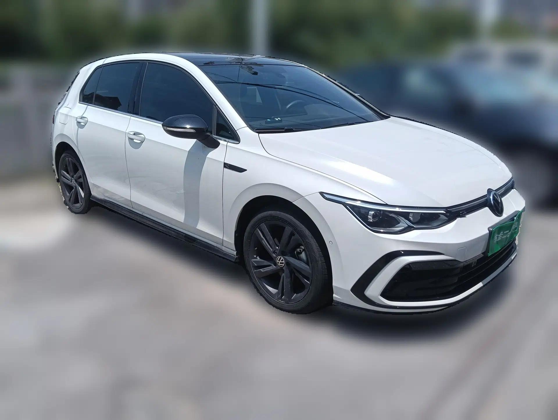 Volkswagen Golf 2023 280TSI DSG R-Line Lite — миниатюра 3