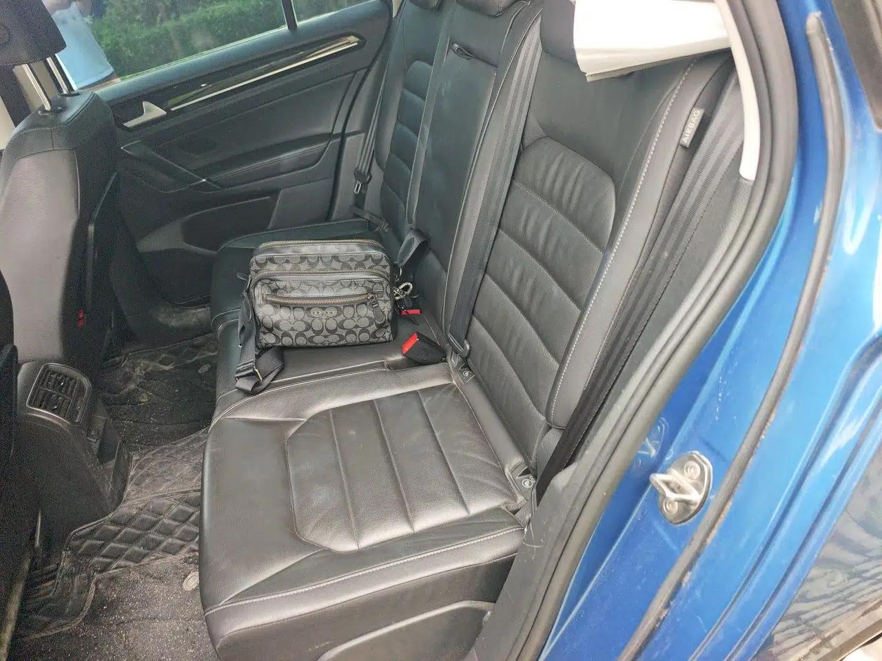 Volkswagen Golf 2015 1.4TSI Sportsvan — миниатюра 17