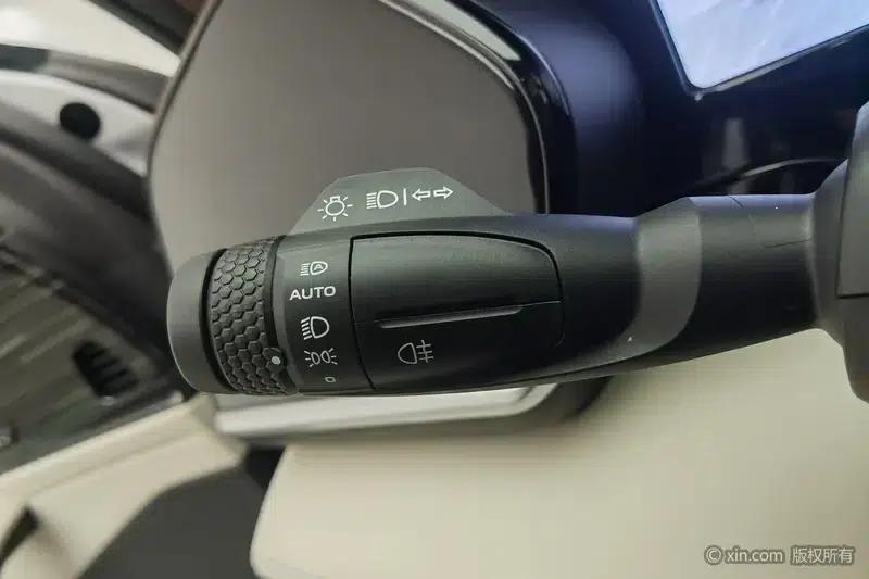 Geely Xingyue L 2021 2.0TD DCT EVO 2WD Smart Supreme Edition — миниатюра 15