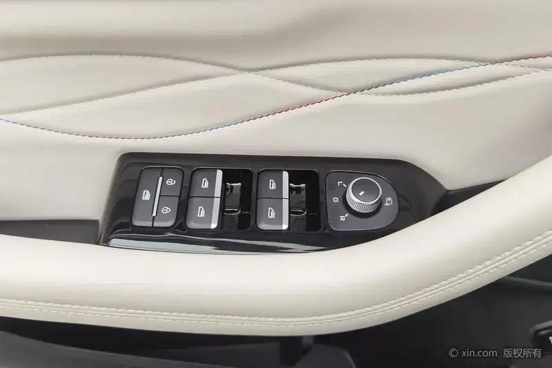 Geely Xingyue L 2021 2.0TD DCT EVO 2WD Smart Supreme Edition — миниатюра 22