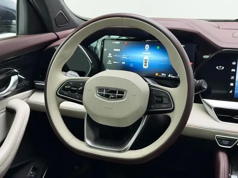 Geely Xingyue L 2024 2.0TD High-Power Automatic Two-Wheel Drive Cloud Edition — миниатюра 16