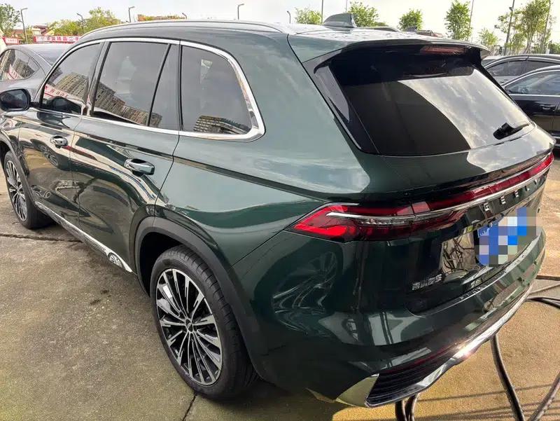 Geely Xingyue L 2025 2.0TD High-Power Automatic Four-Wheel Drive Oriental Moon Edition — миниатюра 3