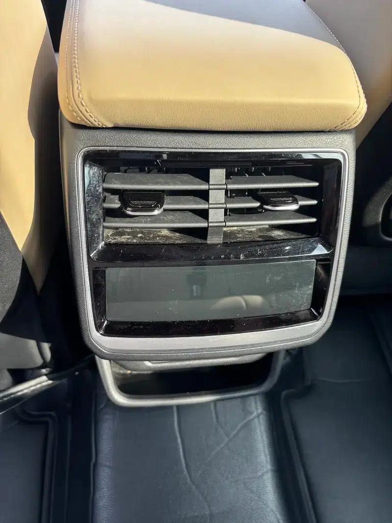 Geely Xingyue L 2025 2.0TD High-Power Automatic Four-Wheel Drive Oriental Moon Edition — миниатюра 8