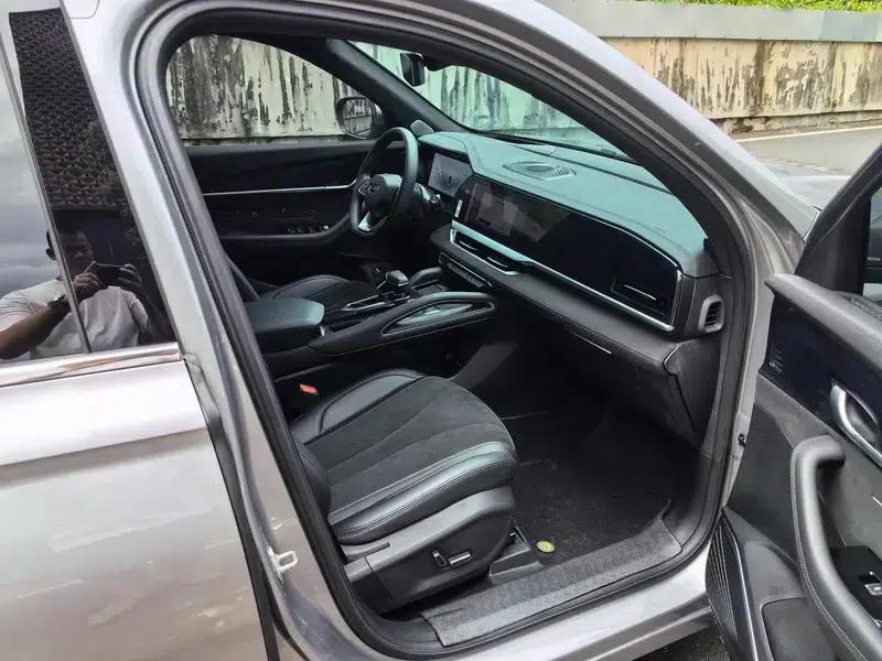 Geely Xingyue L 2024 2.0TD High-Power Automatic Two-Wheel Drive Cloud Edition — миниатюра 12