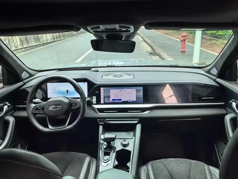 Geely Xingyue L 2024 2.0TD High-Power Automatic Two-Wheel Drive Cloud Edition — миниатюра 10
