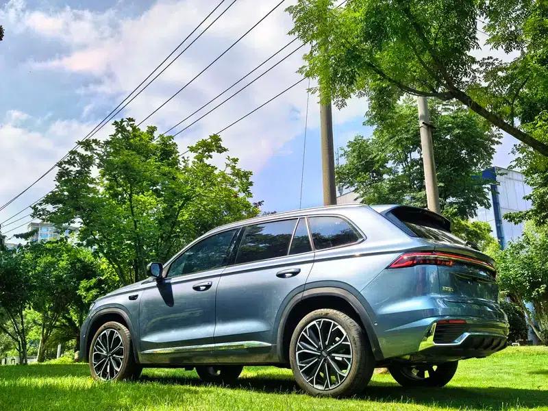 Geely Xingyue L 2026 2.0TD High-Power Automatic Four-Wheel Drive Oriental Moon Edition — миниатюра 5