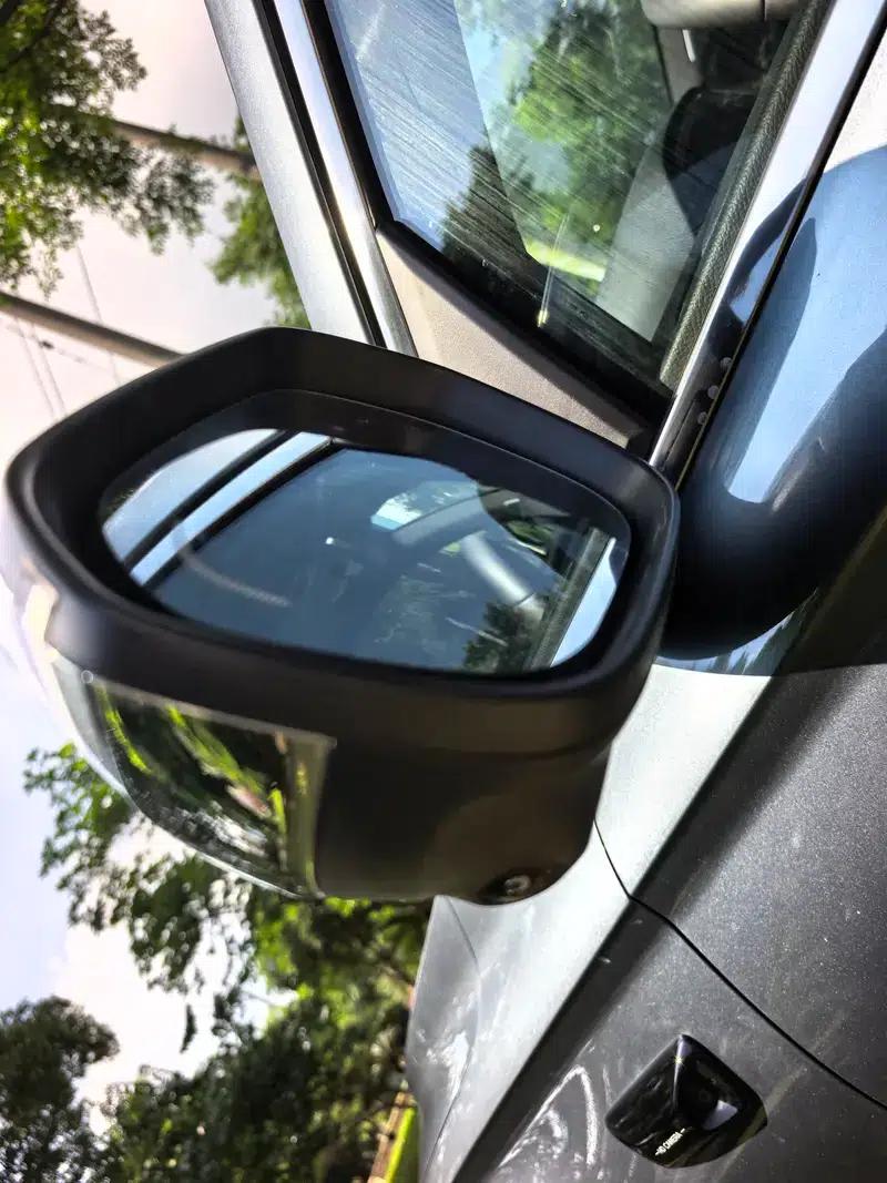 Geely Xingyue L 2026 2.0TD High-Power Automatic Four-Wheel Drive Oriental Moon Edition — миниатюра 9