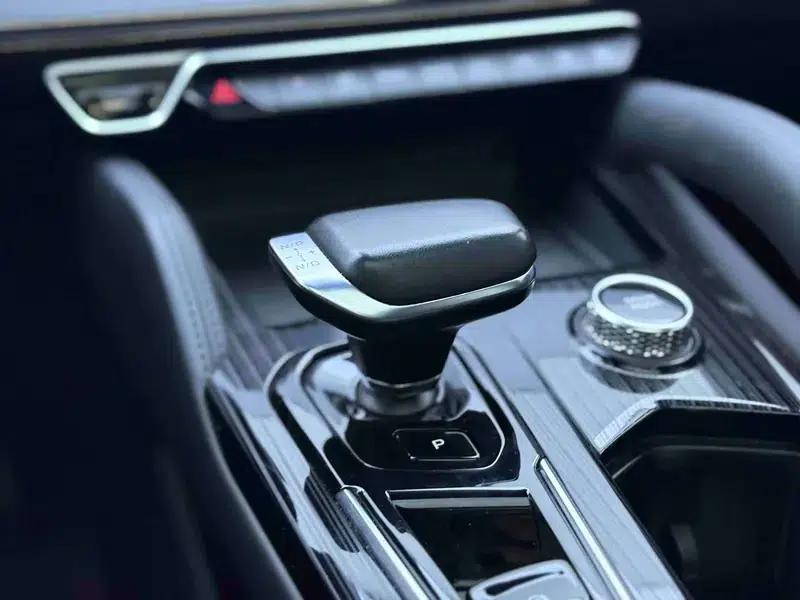 Geely Xingyue L 2024 2.0TD DCT EVO 2WD Long Wind Edition — миниатюра 22