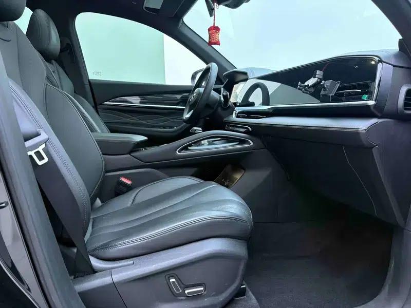 Geely Xingyue L 2024 2.0TD DCT EVO 2WD Long Wind Edition — миниатюра 28