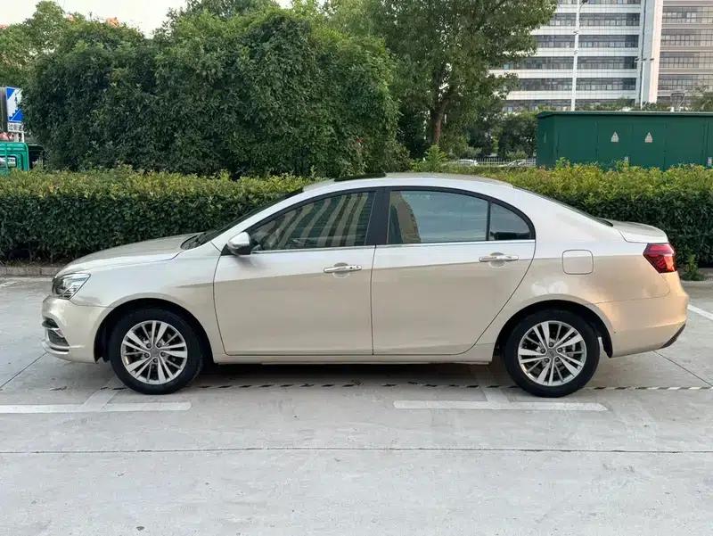 Geely Emgrand 2018 1.5L Manual Fashion Edition — миниатюра 3