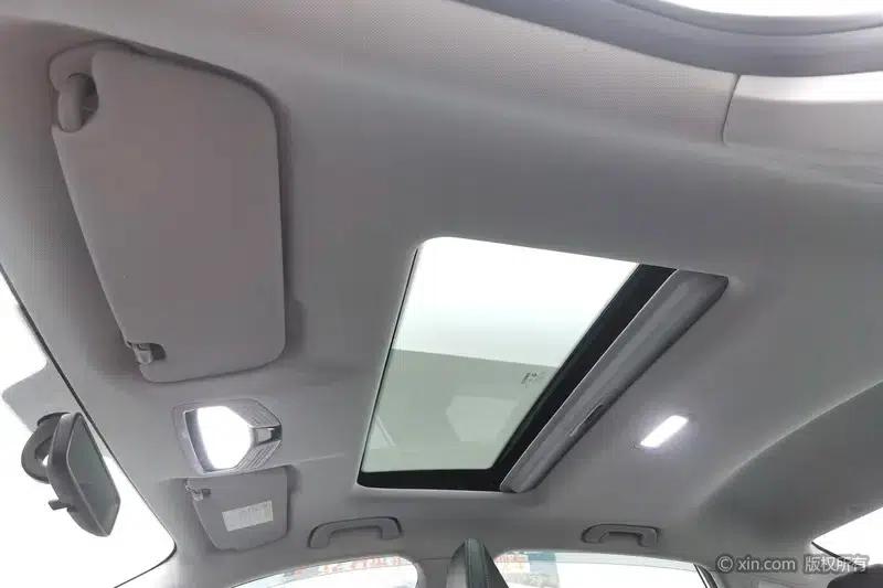 Geely Emgrand 2023 4th Generation Champion Edition 1.5L CVT Premium — миниатюра 20