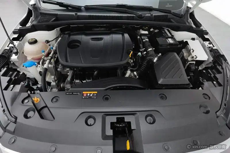 Geely Emgrand 2023 4th Generation Champion Edition 1.5L CVT Premium — миниатюра 5