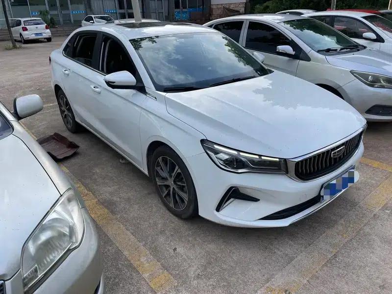 Geely Emgrand 2023 4th Generation Champion Edition 1.5L CVT Premium — миниатюра 3