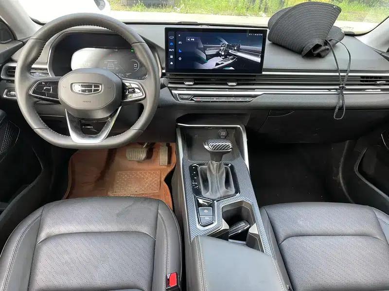 Geely Emgrand 2023 4th Generation Champion Edition 1.5L CVT Premium — миниатюра 6