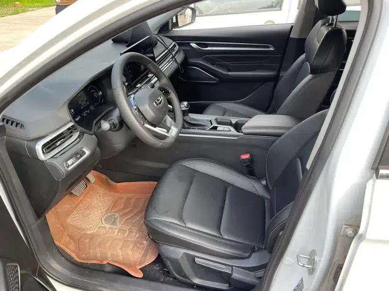 Geely Emgrand 2023 4th Generation Champion Edition 1.5L CVT Premium — миниатюра 9