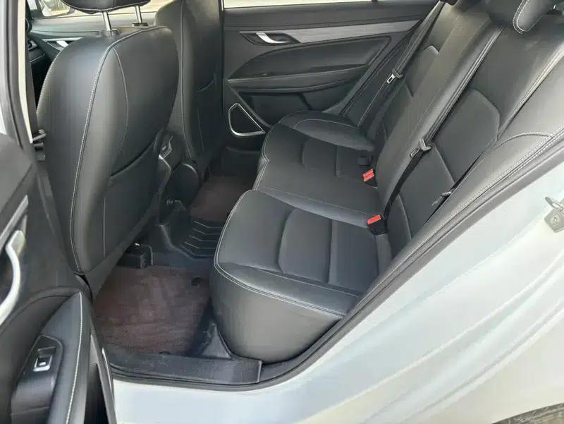Geely Emgrand 2021 UP 1.5L CVT Comfort Model — миниатюра 14