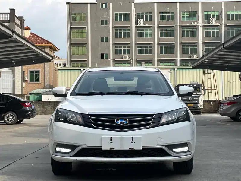Geely Emgrand 2016 Sedan 1.5L CVT Luxury — миниатюра 2