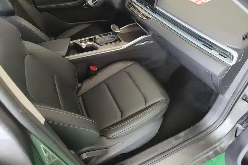 Geely Emgrand 2023 4th Generation Champion Edition 1.5L CVT Premium — миниатюра 15