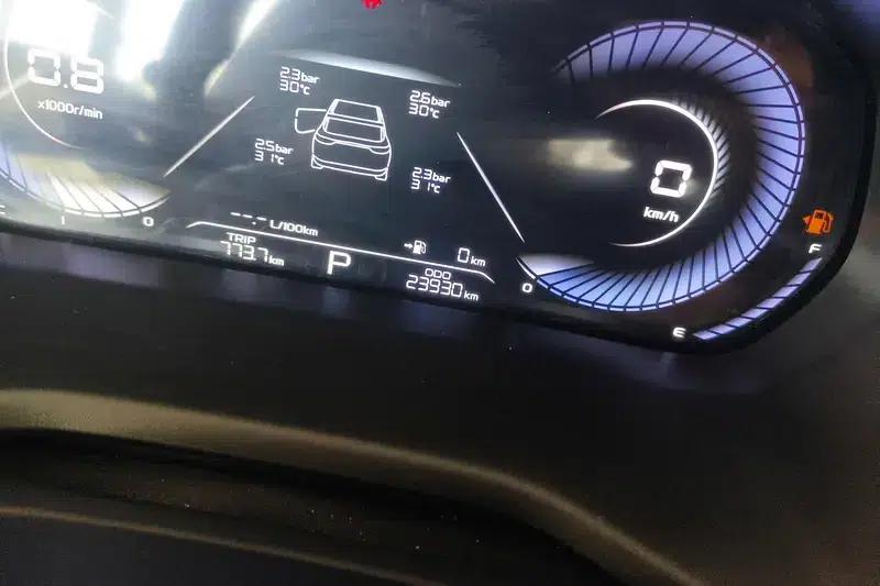 Geely Emgrand 2023 4th Generation Champion Edition 1.5L CVT Premium — миниатюра 7