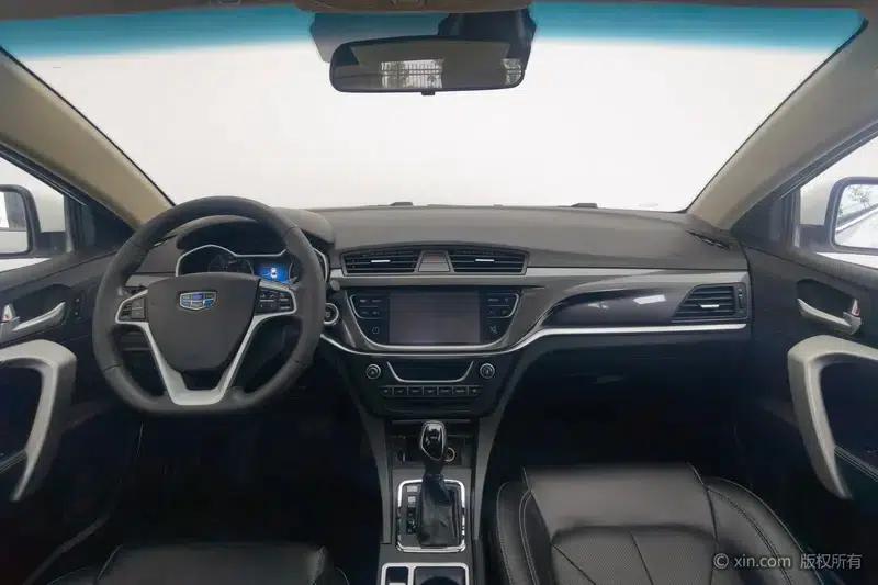 Geely Emgrand 2017 Sedan Million Edition 1.5L CVT Upward Version — миниатюра 13