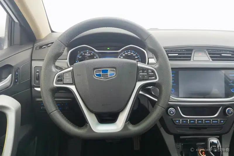 Geely Emgrand 2017 Sedan Million Edition 1.5L CVT Upward Version — миниатюра 15