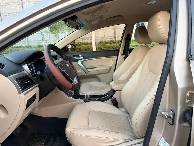 Geely Emgrand 2017 Sedan Million Edition 1.5L CVT Luxury Model — миниатюра 8