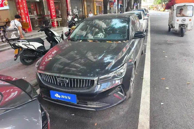 Geely Emgrand 2022 4th Generation 1.5L CVT Flagship Edition — миниатюра 2