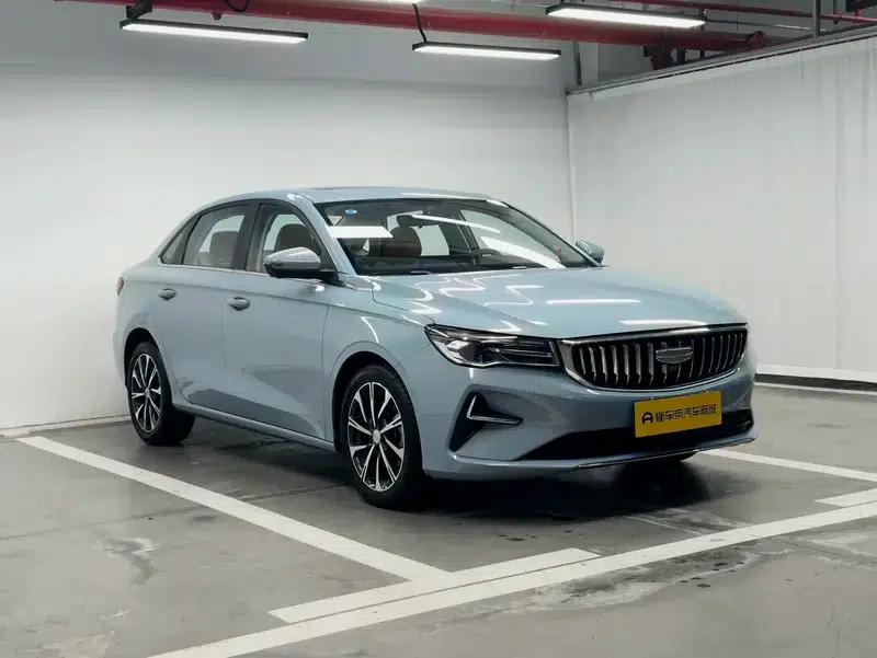 Geely Emgrand 2025 4th Generation 1.5L CVT Flagship Edition — миниатюра 3