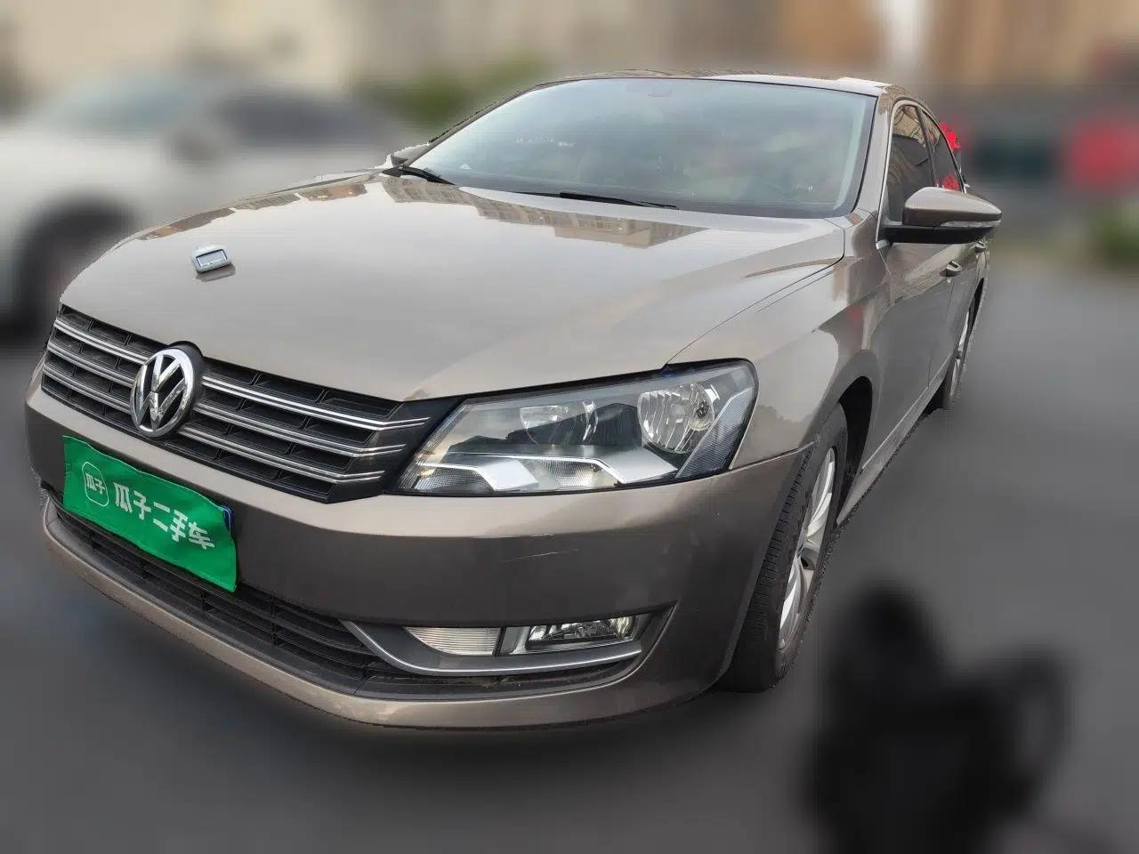 Volkswagen Passat 2013 1.8TSI DSG Prestige Edition — миниатюра 1
