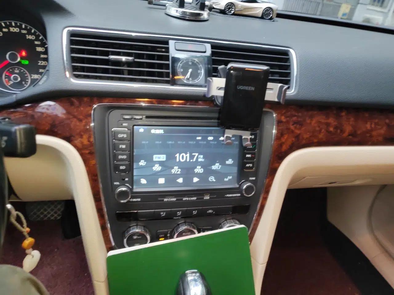 Volkswagen Passat 2011 1.8 TSI DSG Ultimate Edition — миниатюра 13