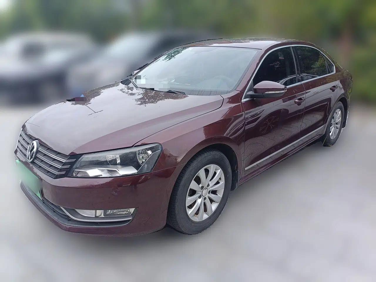 Volkswagen Passat 2013 1.8TSI DSG Prestige Edition — миниатюра 1