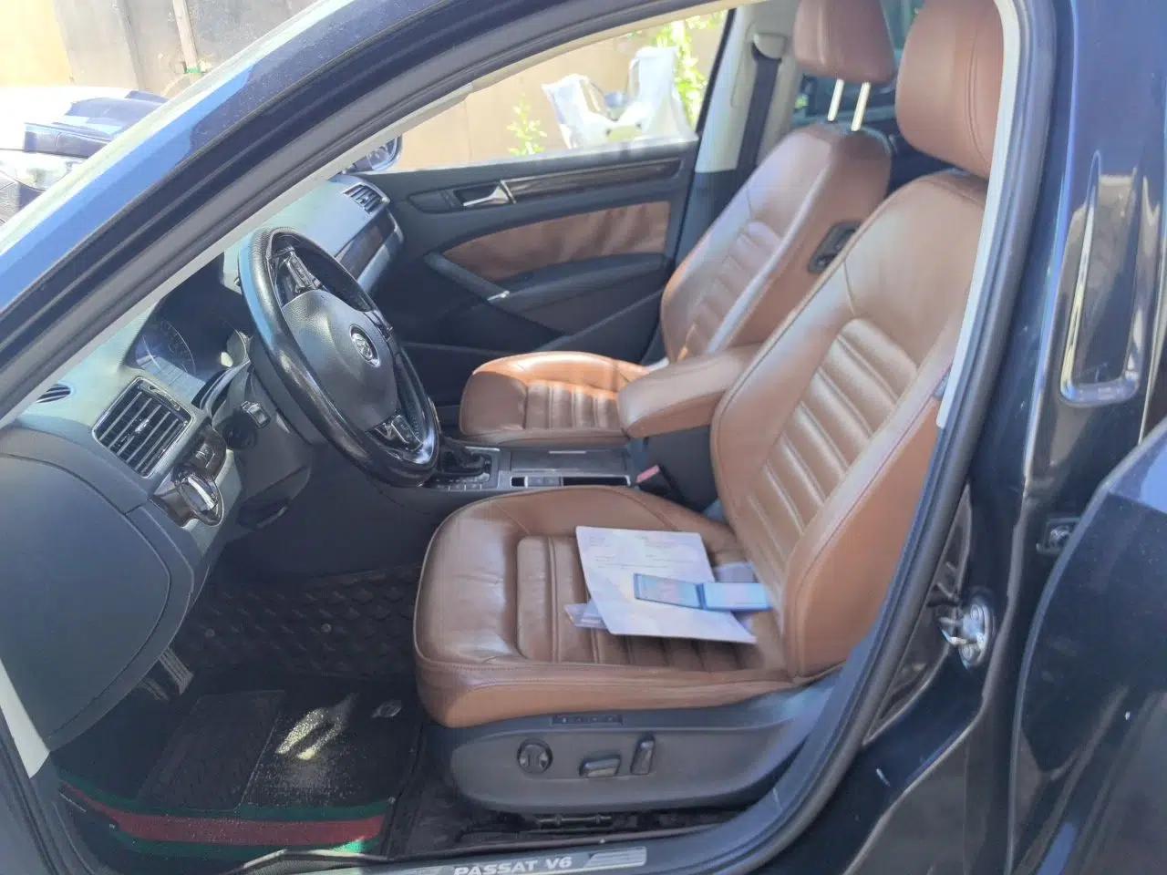 Volkswagen Passat 2013 3.0L V6 DSG Flagship Edition — миниатюра 15