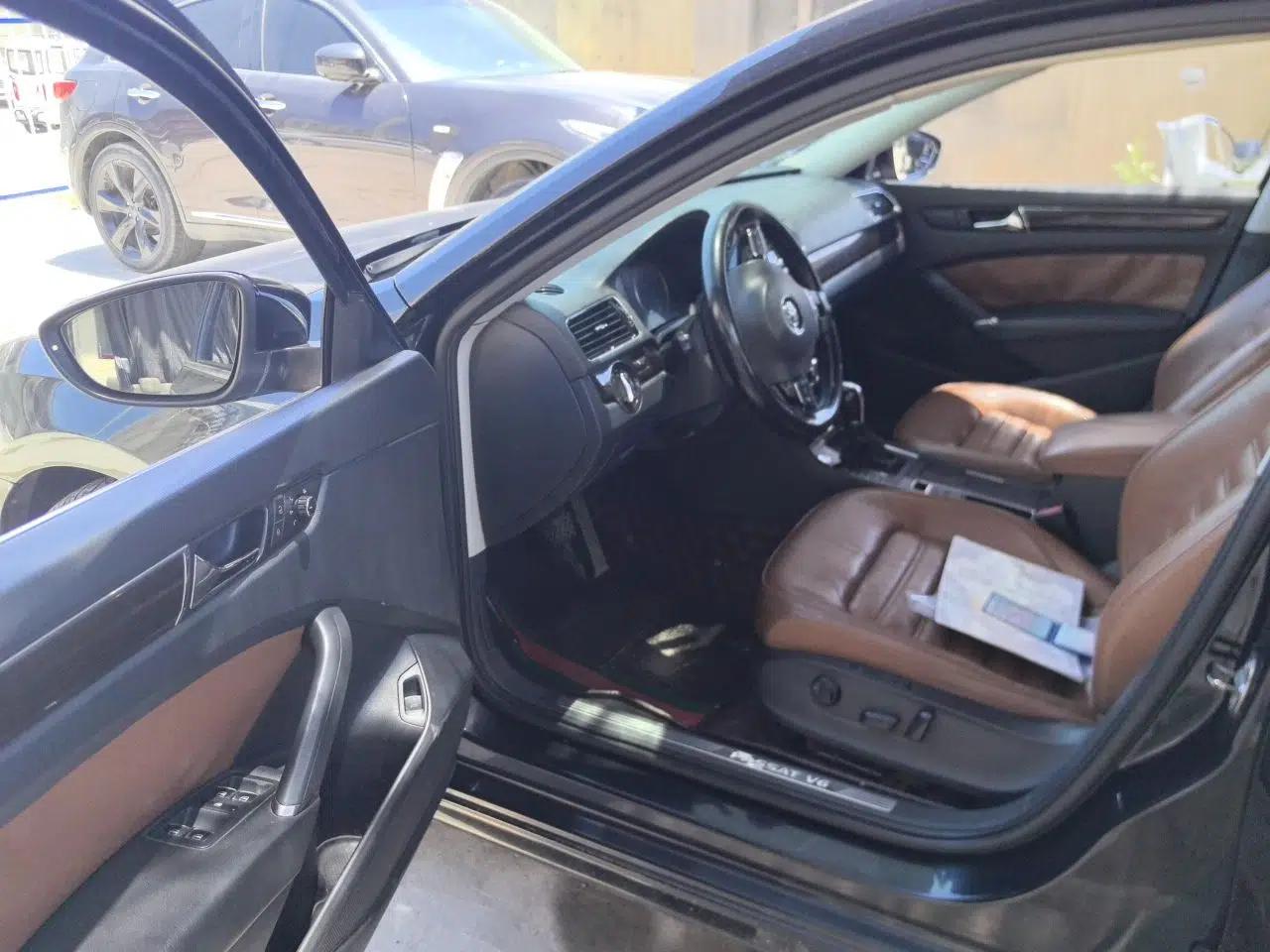 Volkswagen Passat 2013 3.0L V6 DSG Flagship Edition — миниатюра 16