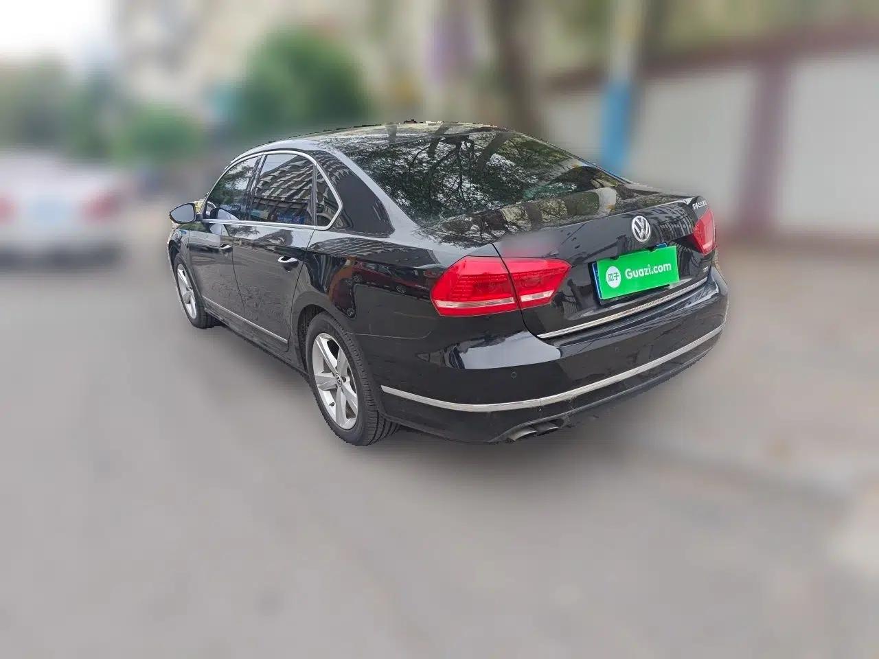 Volkswagen Passat 2013 2.0 TSI DSG Prestige Edition — миниатюра 4
