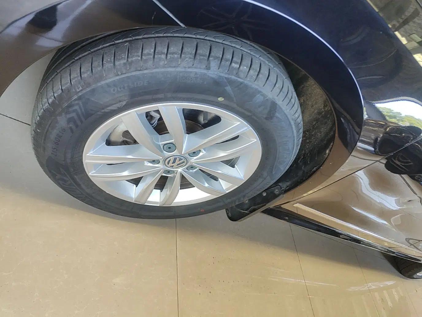Volkswagen Passat 2016 330TSI DSG Luxury Edition — миниатюра 10