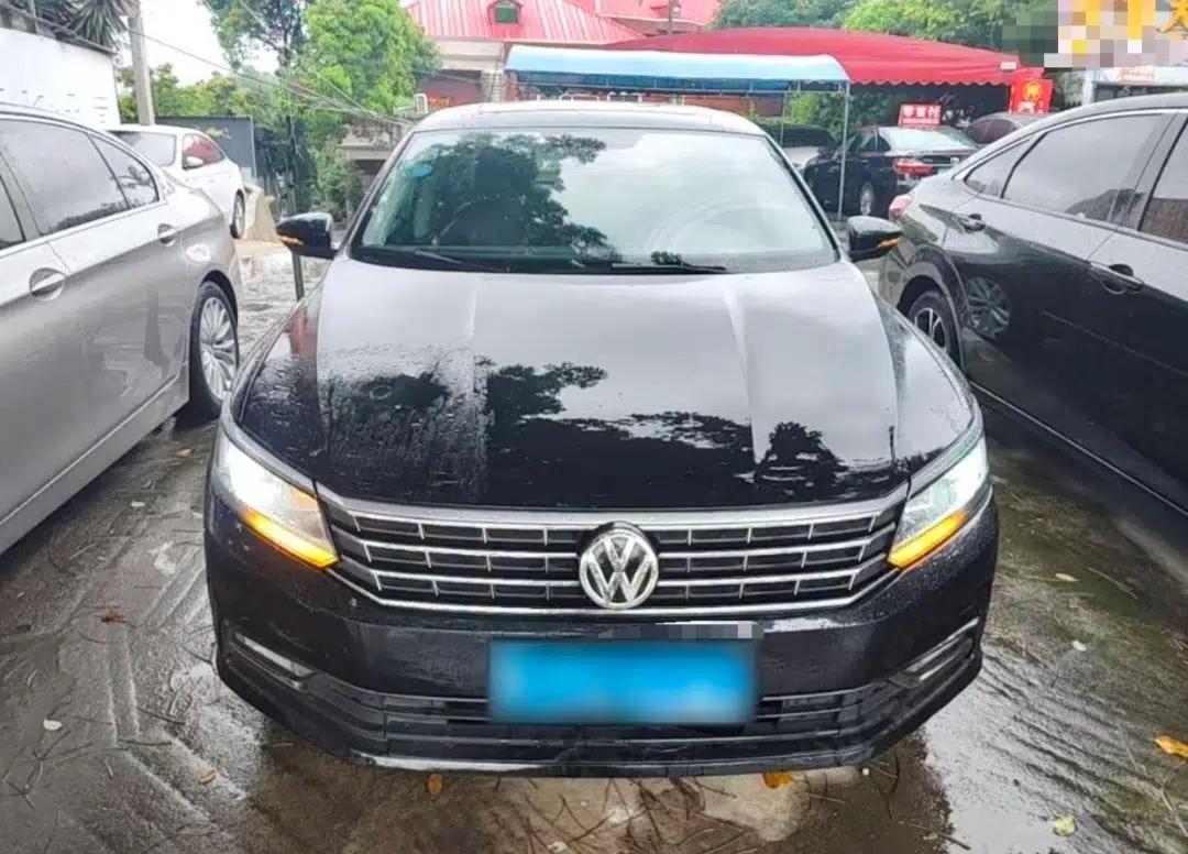 Volkswagen Passat 2016 1.8T Government Procurement Version (CEA Engine + 6AT) — миниатюра 2