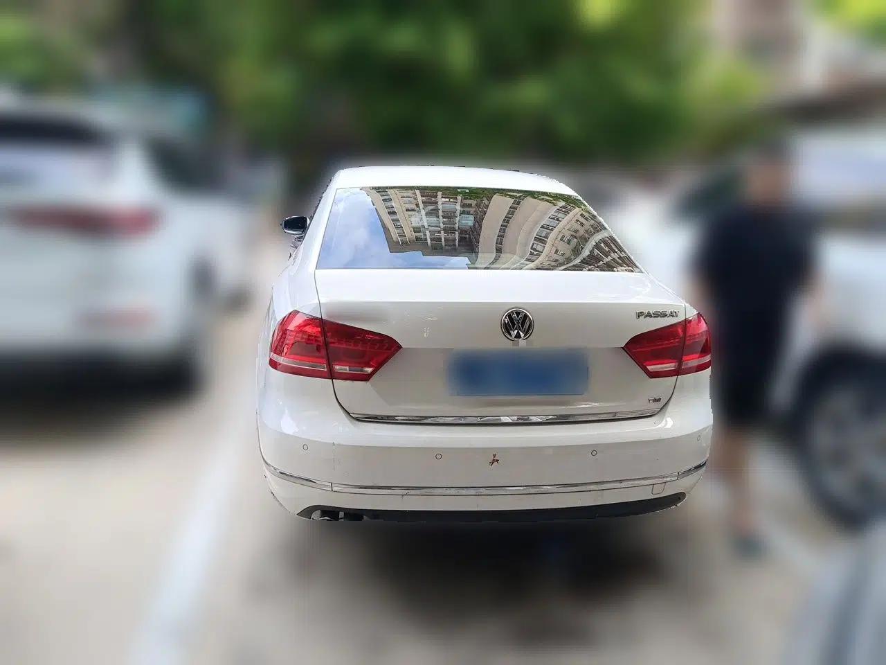 Volkswagen Passat 2015 1.8TSI DSG Prestige Edition — миниатюра 5