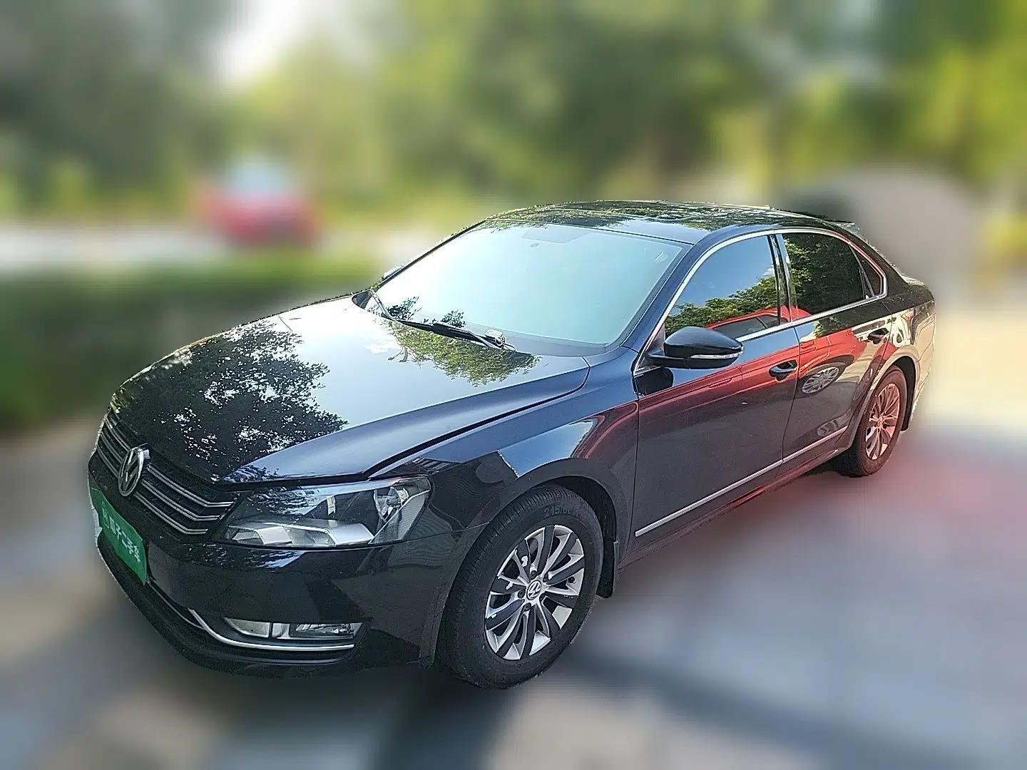 Volkswagen Passat 2013 1.8TSI DSG Government Procurement Edition — миниатюра 1