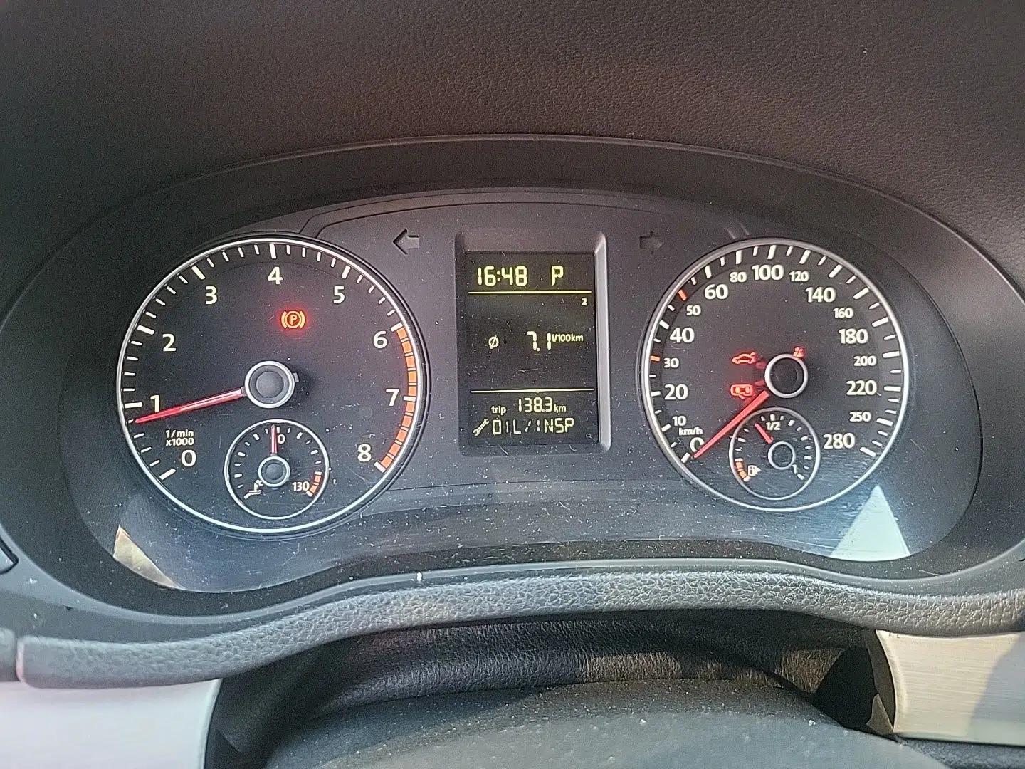 Volkswagen Passat 2013 1.8TSI DSG Government Procurement Edition — миниатюра 11