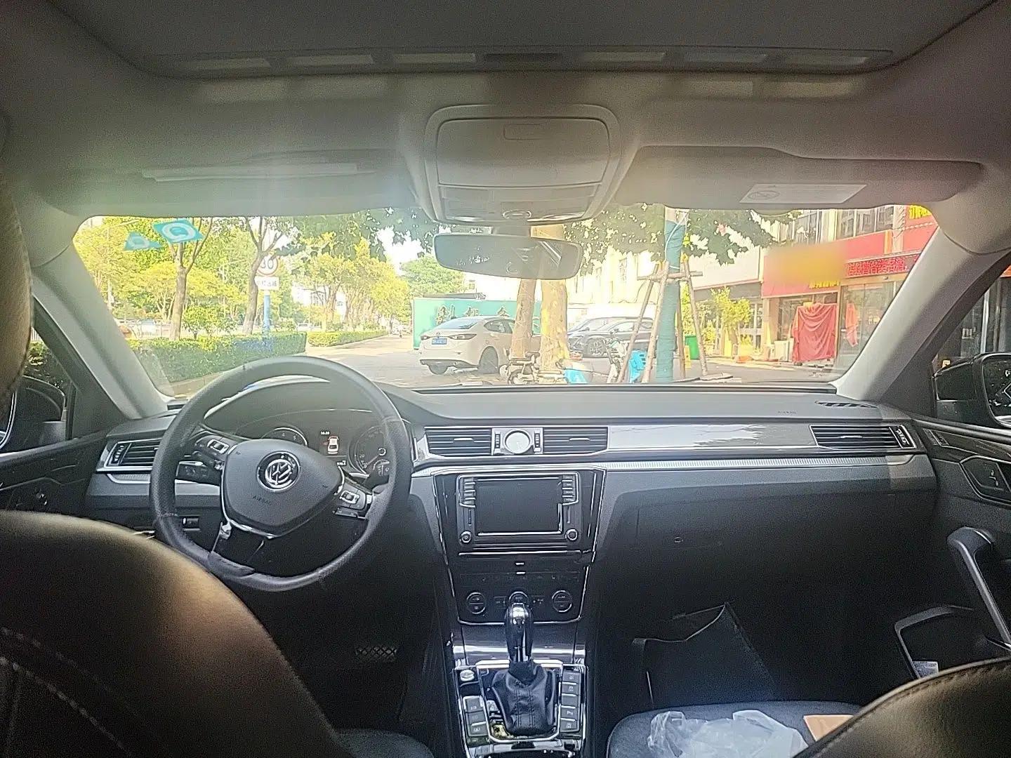 Volkswagen Passat 2016 330TSI DSG Prestige Edition — миниатюра 18