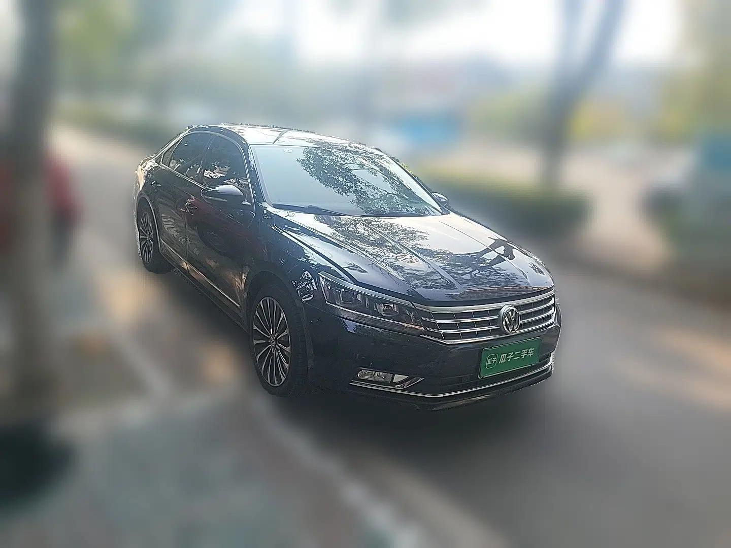 Volkswagen Passat 2016 330TSI DSG Prestige Edition — миниатюра 3