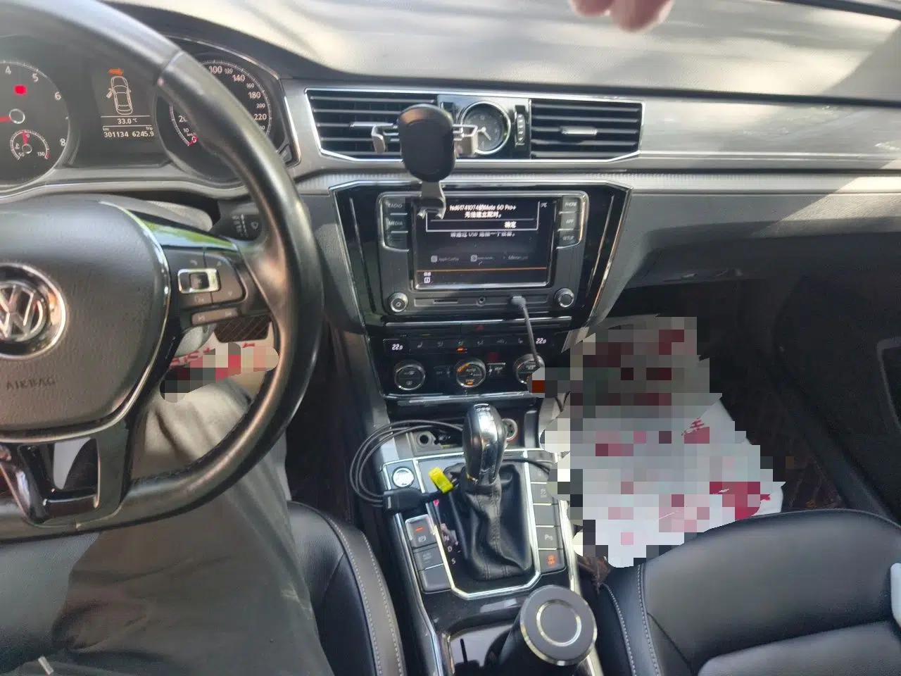 Volkswagen Passat 2017 330TSI DSG Luxury Edition — миниатюра 13