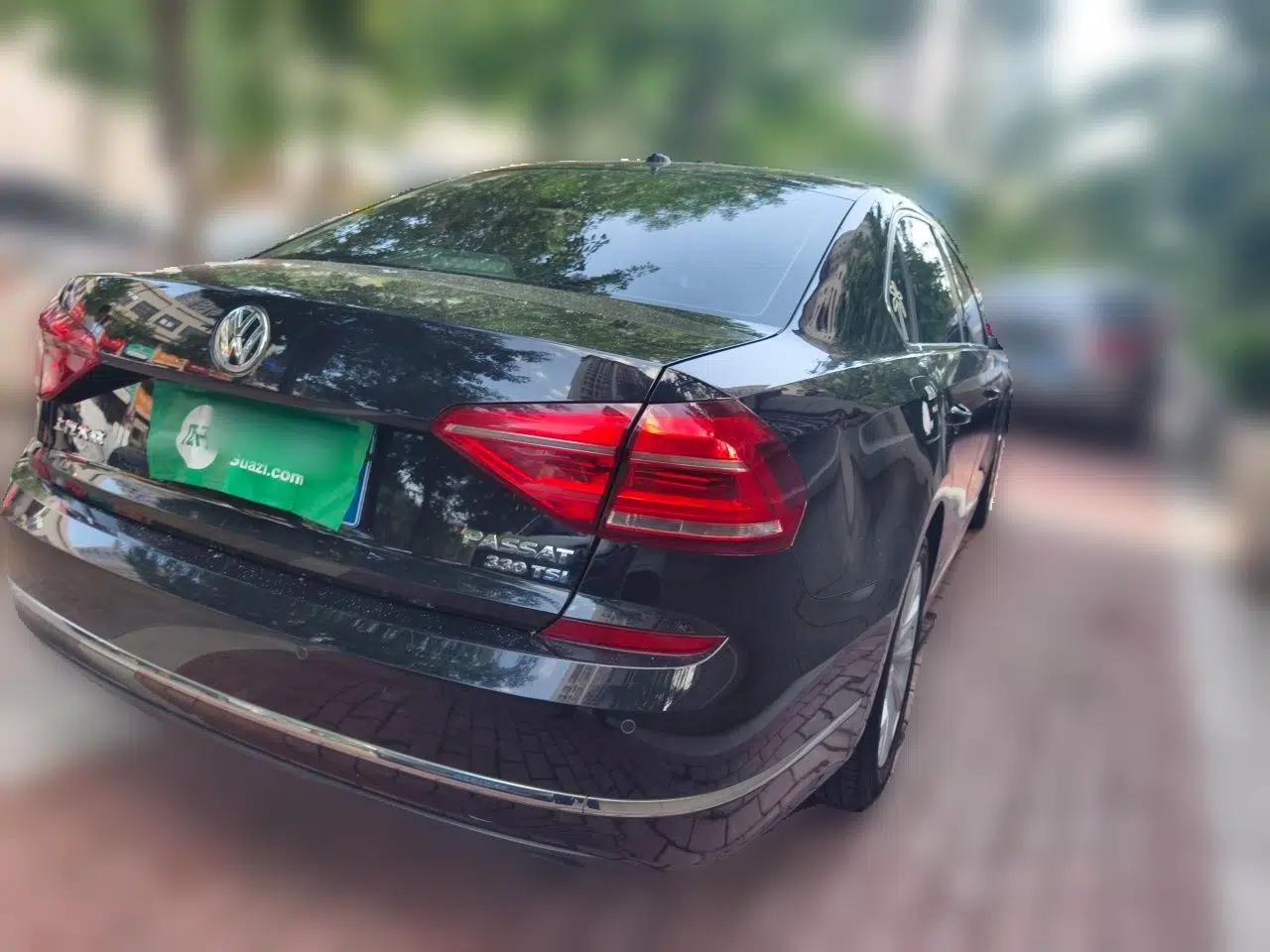 Volkswagen Passat 2017 330TSI DSG Luxury Edition — миниатюра 6