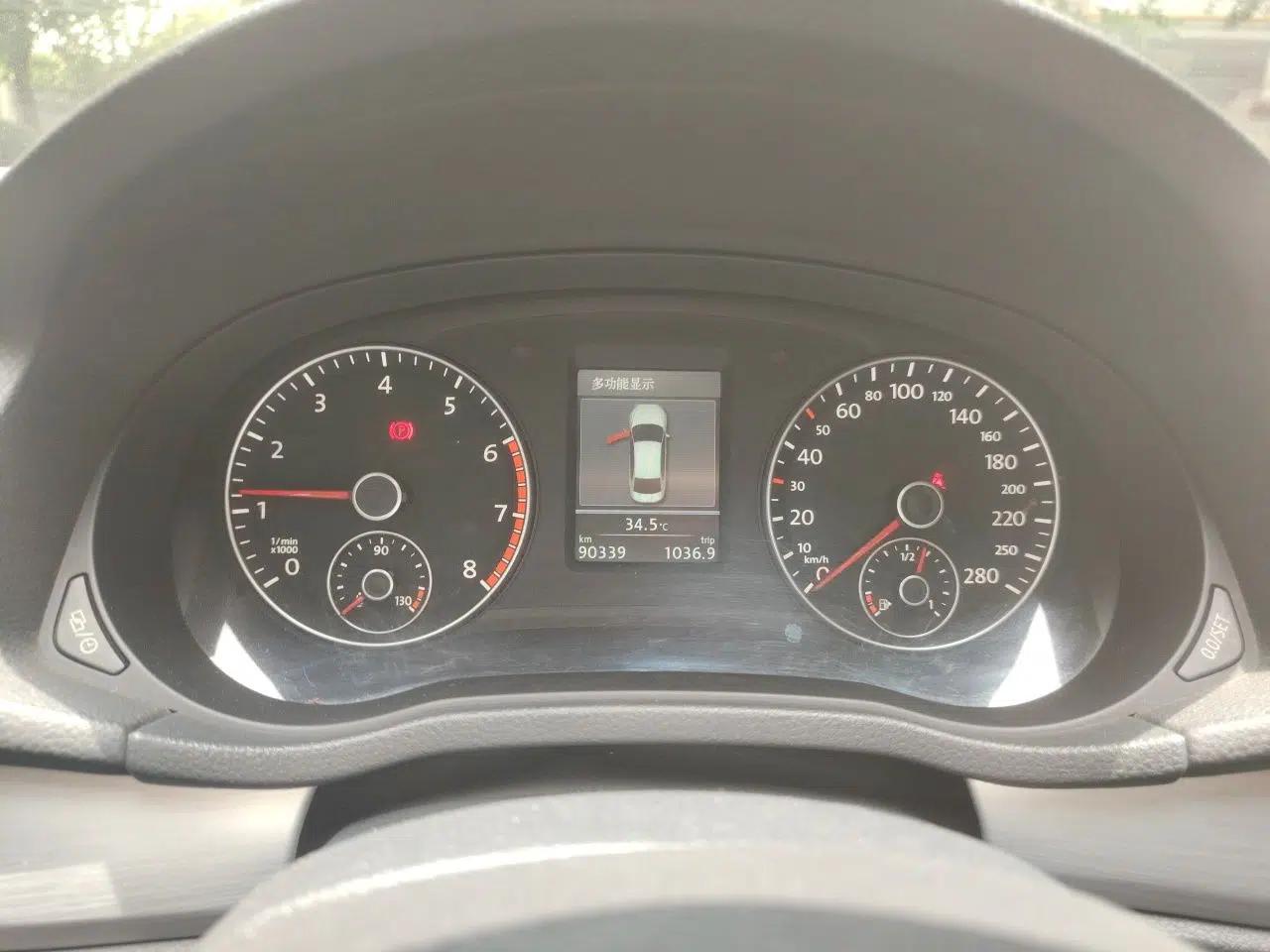 Volkswagen Passat 2015 1.8TSI DSG Prestige Edition — миниатюра 11