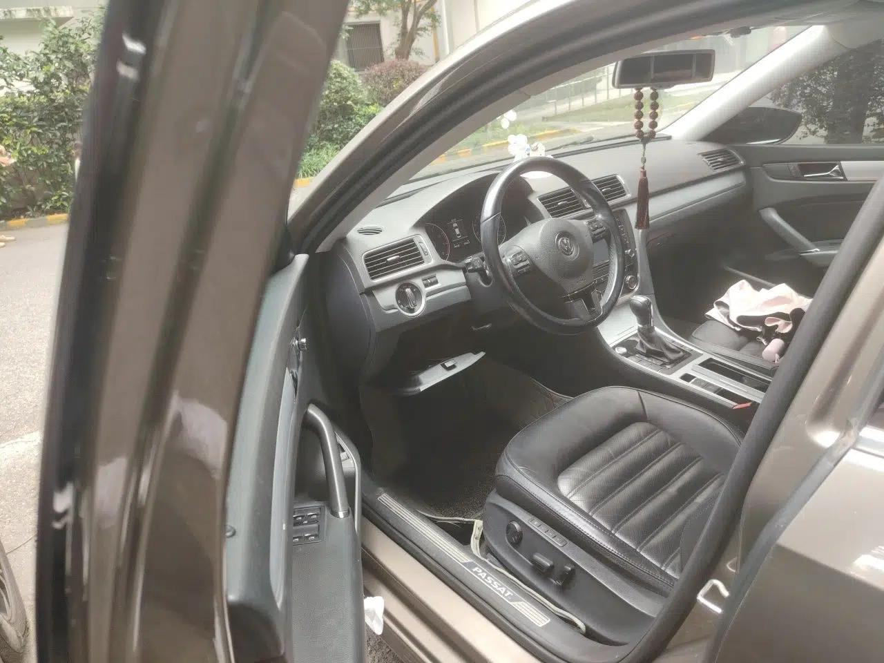 Volkswagen Passat 2015 1.8TSI DSG Prestige Edition — миниатюра 16