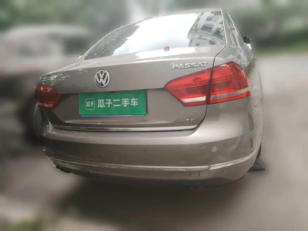 Volkswagen Passat 2015 1.8TSI DSG Prestige Edition — миниатюра 5