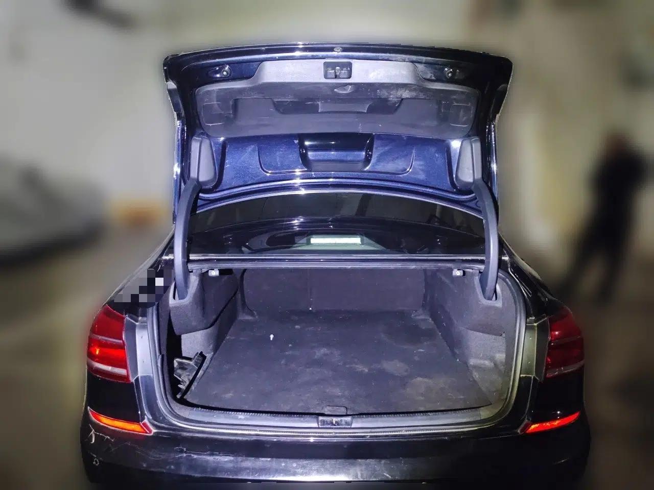 Volkswagen Passat 2013 1.8TSI DSG Government Procurement Edition — миниатюра 19