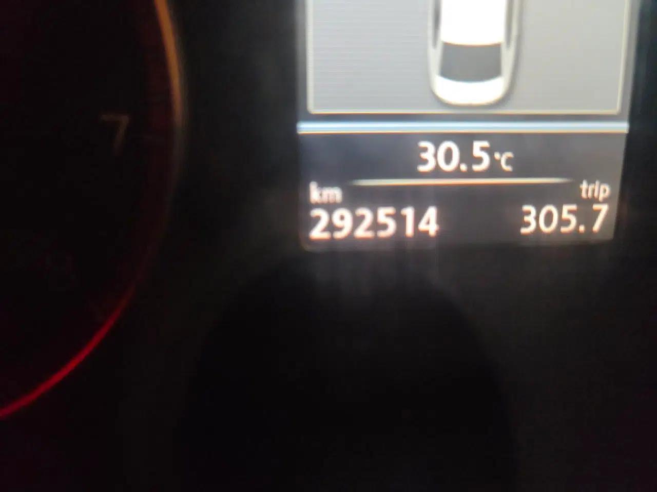 Volkswagen Passat 2013 1.8TSI DSG Ultimate Edition — миниатюра 12